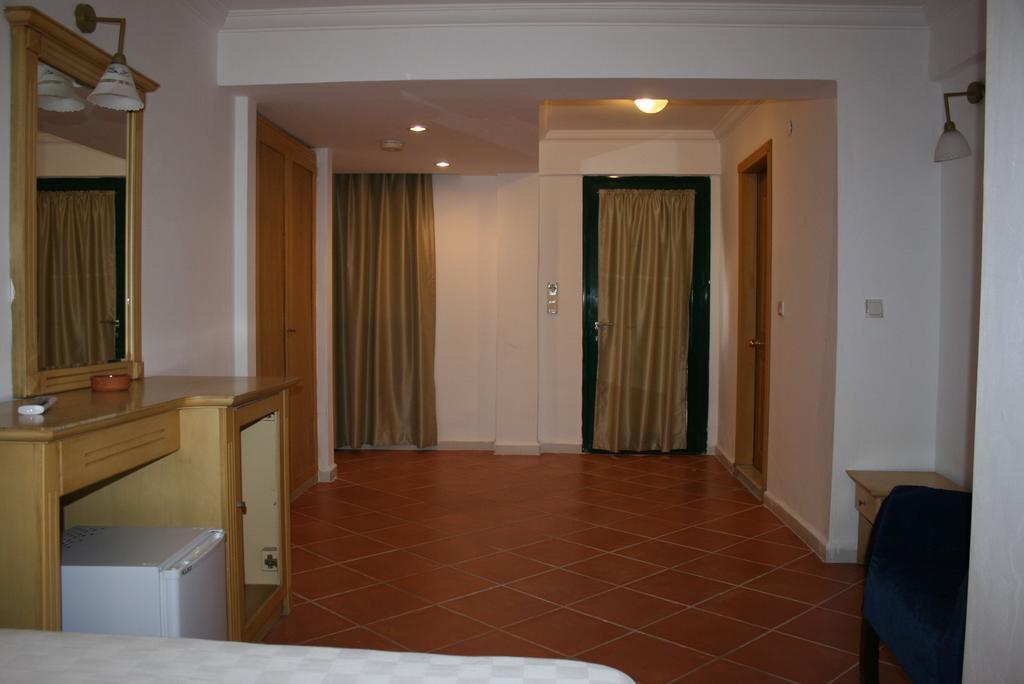 Sunshine Hotel Bodrum Room photo